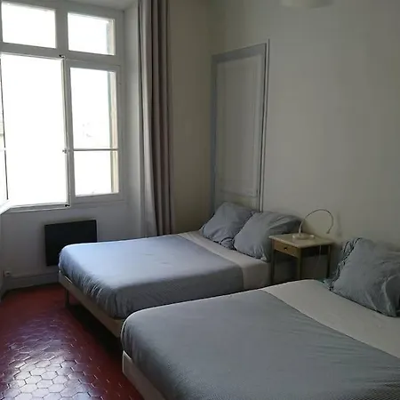 아파트 Spacious In The Center Of